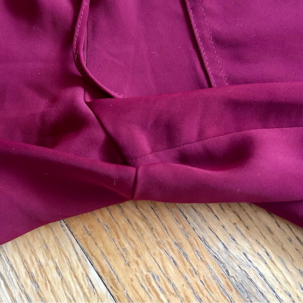 Ann Taylor Burgundy Wine Maroon Elastic Waist Pockets Dress Jogger Pants, size M - Picture 4 of 9